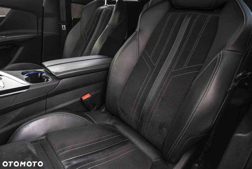 Peugeot 5008 BlueHDi 130 EAT8 GT - 11
