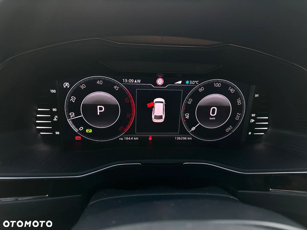 Skoda Superb 2.0 TDI SCR L&K DSG - 11