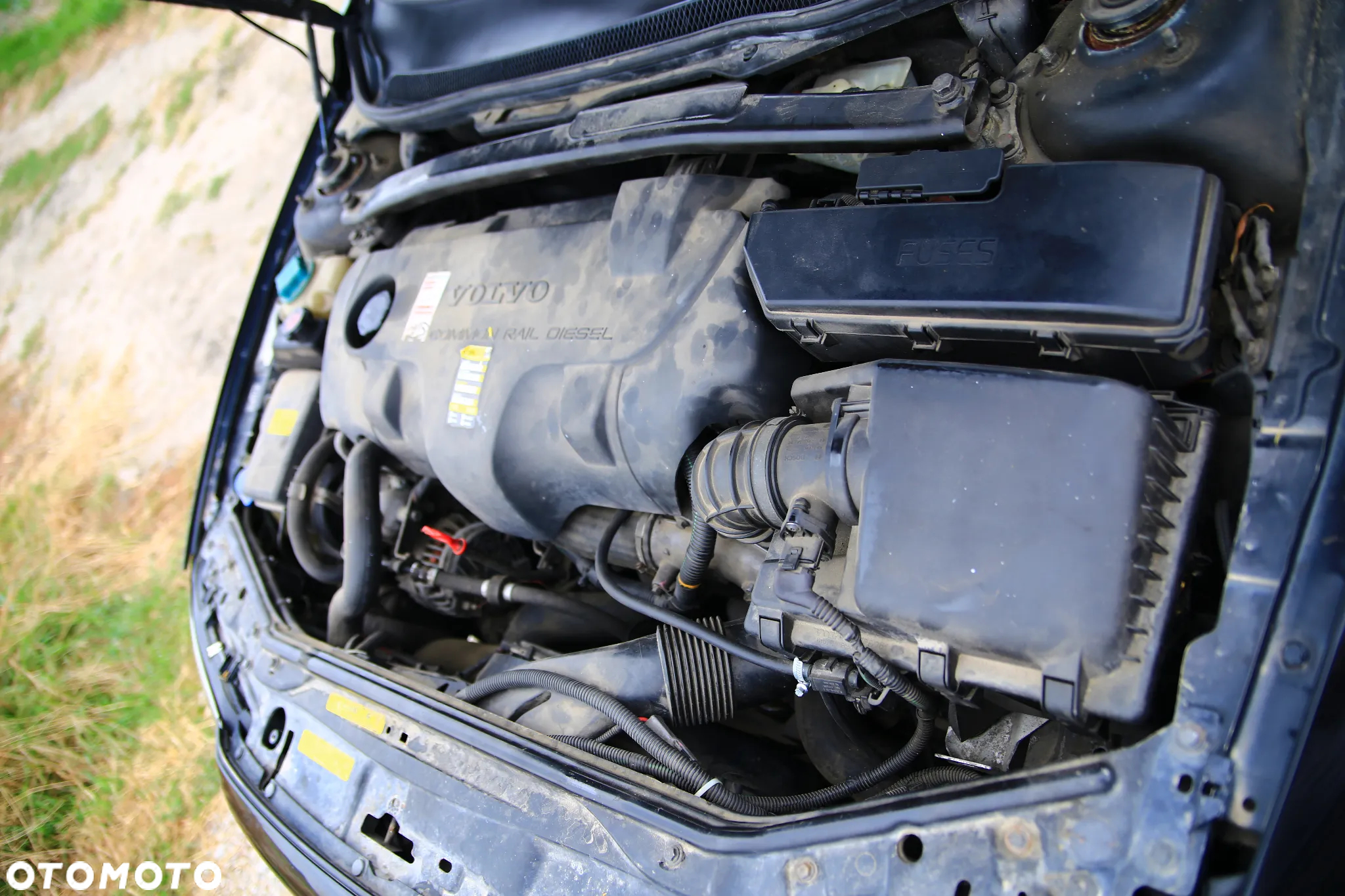 Volvo S60 2.4 D5 - 12