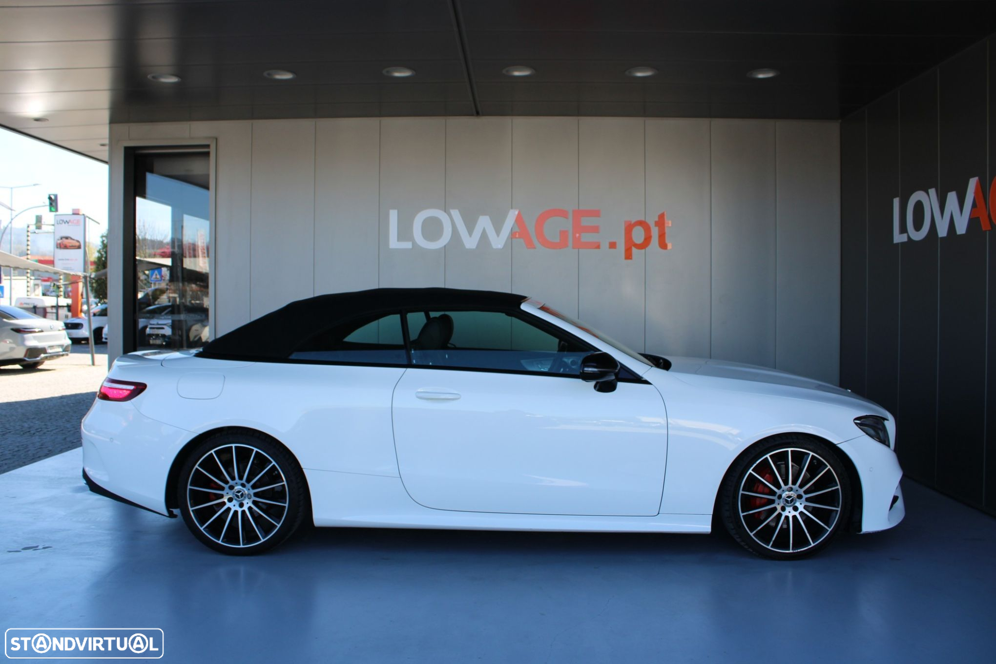 Mercedes-Benz E 220 d AMG Line - 13