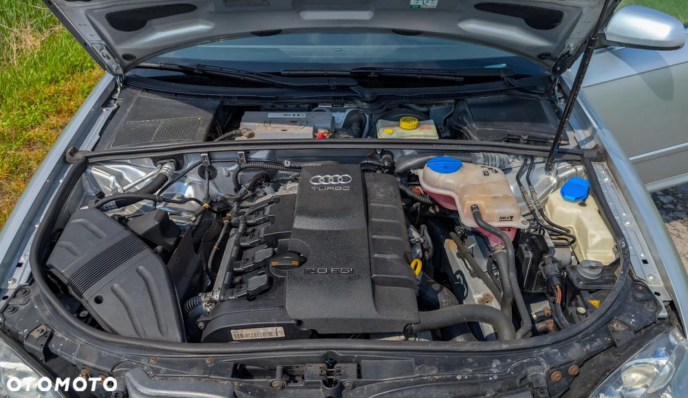 Audi A4 Avant 2.0 T FSI quattro - 13