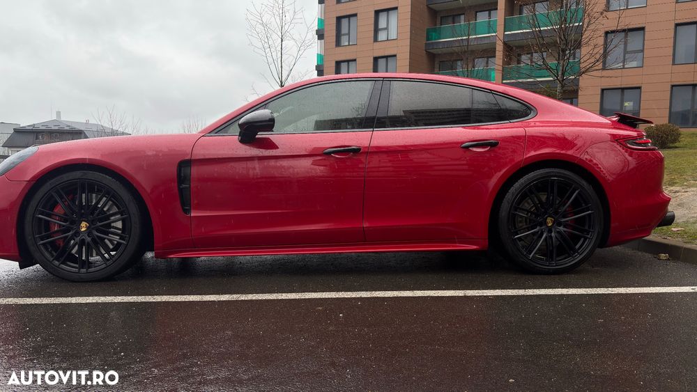 Porsche Panamera - 5