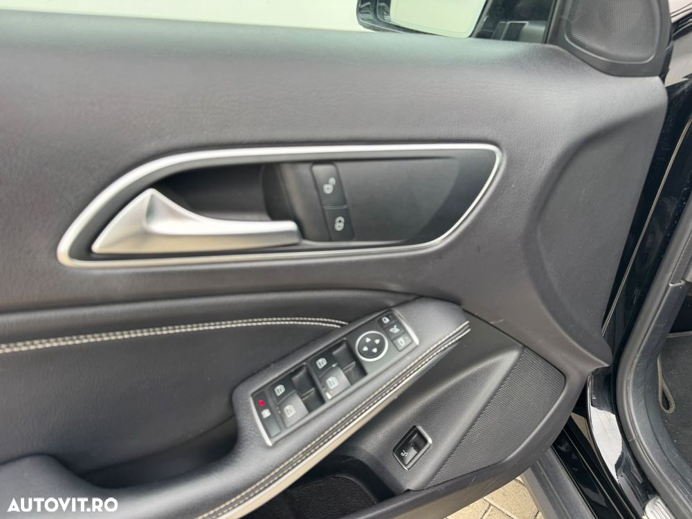 Mercedes-Benz GLA - 18