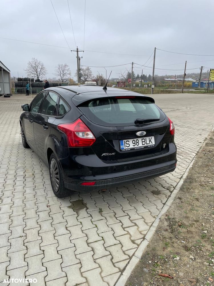Ford Focus - 5