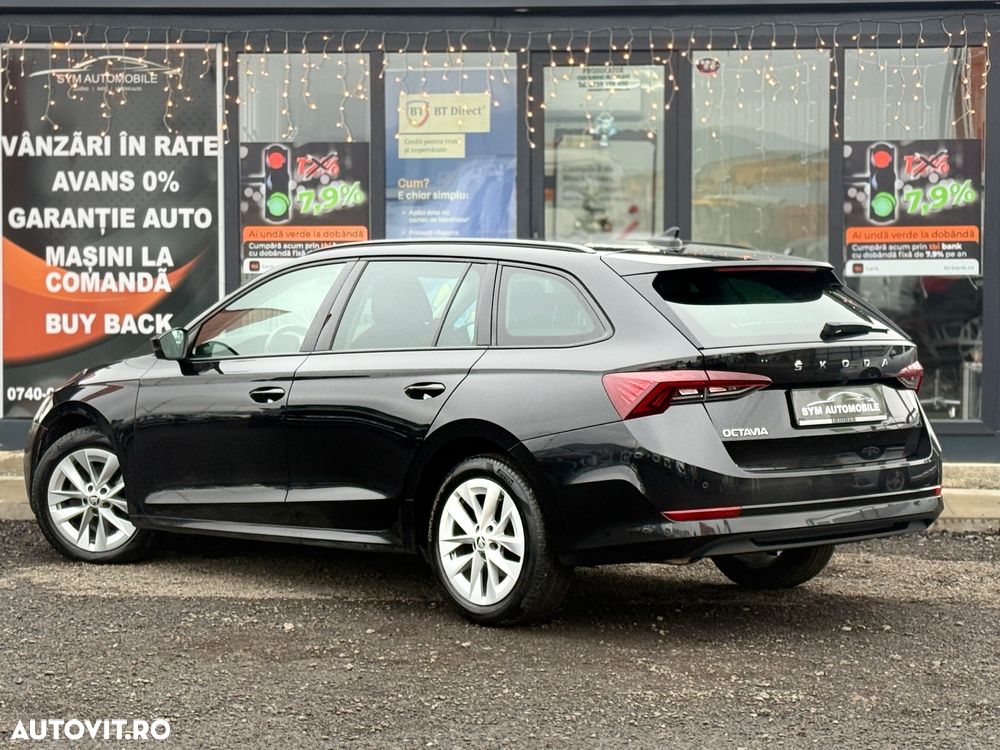 Skoda Octavia Combi 2.0 TDI DSG Premium Edition - 4
