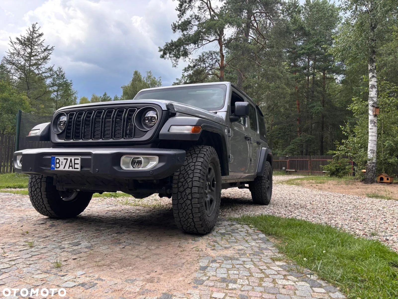 Jeep Wrangler - 1