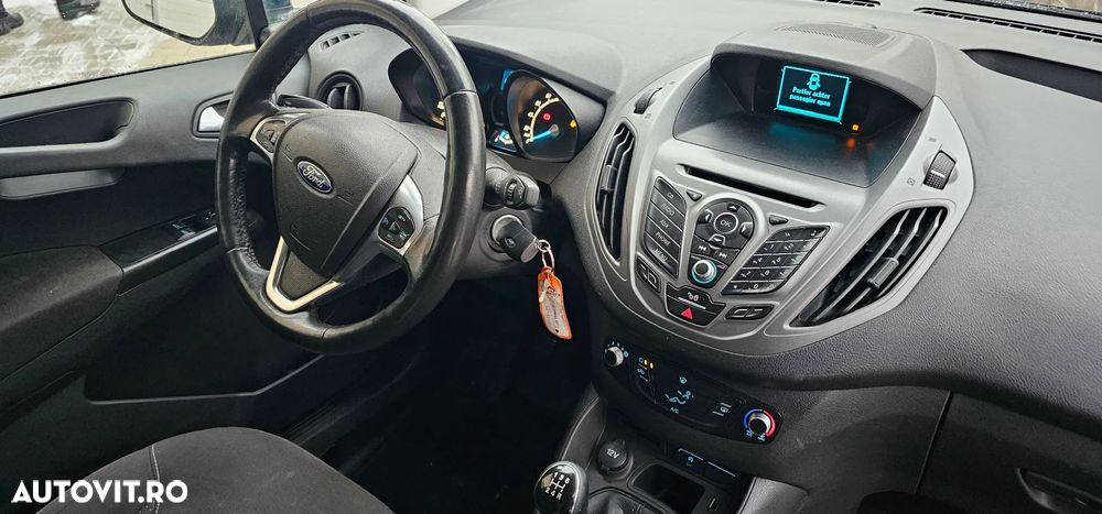 Ford Transit Courier - 7