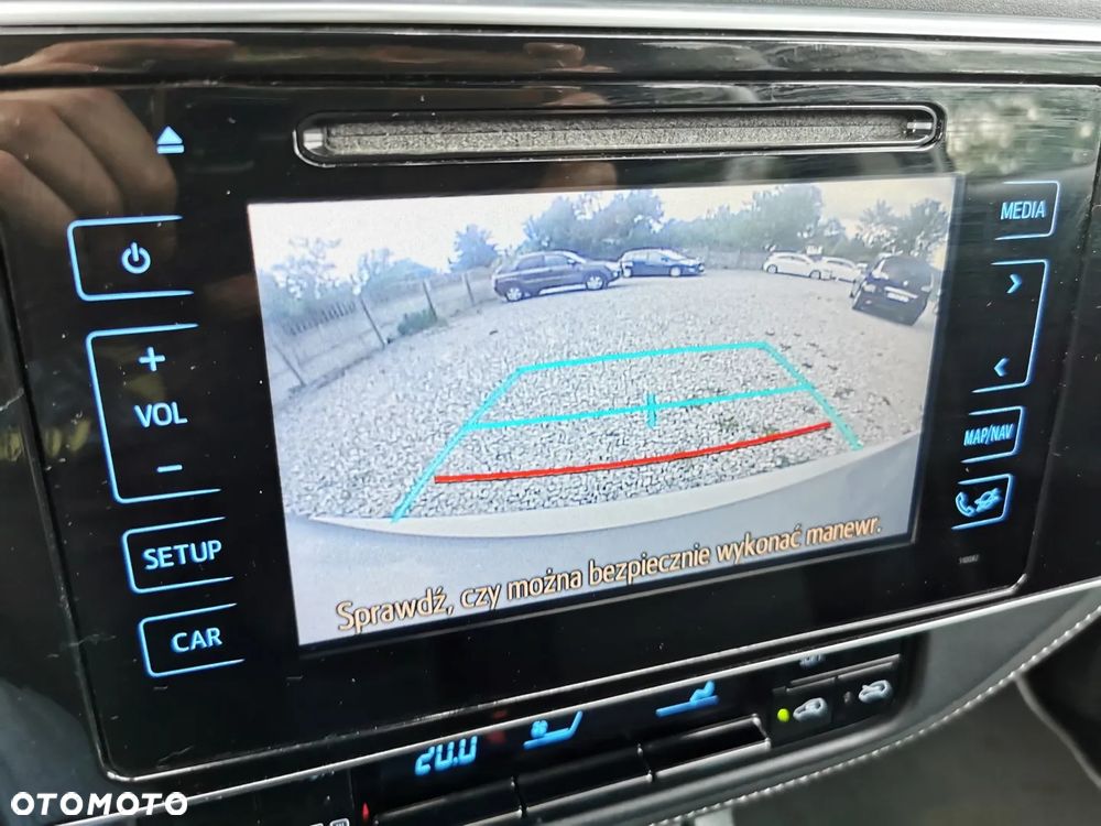 Toyota Auris - 18