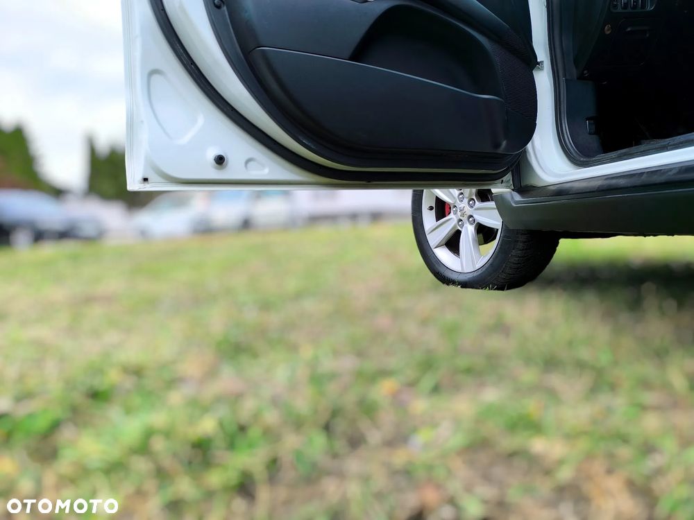 Peugeot 4007 2.2HDi Platinum Euro5 - 23