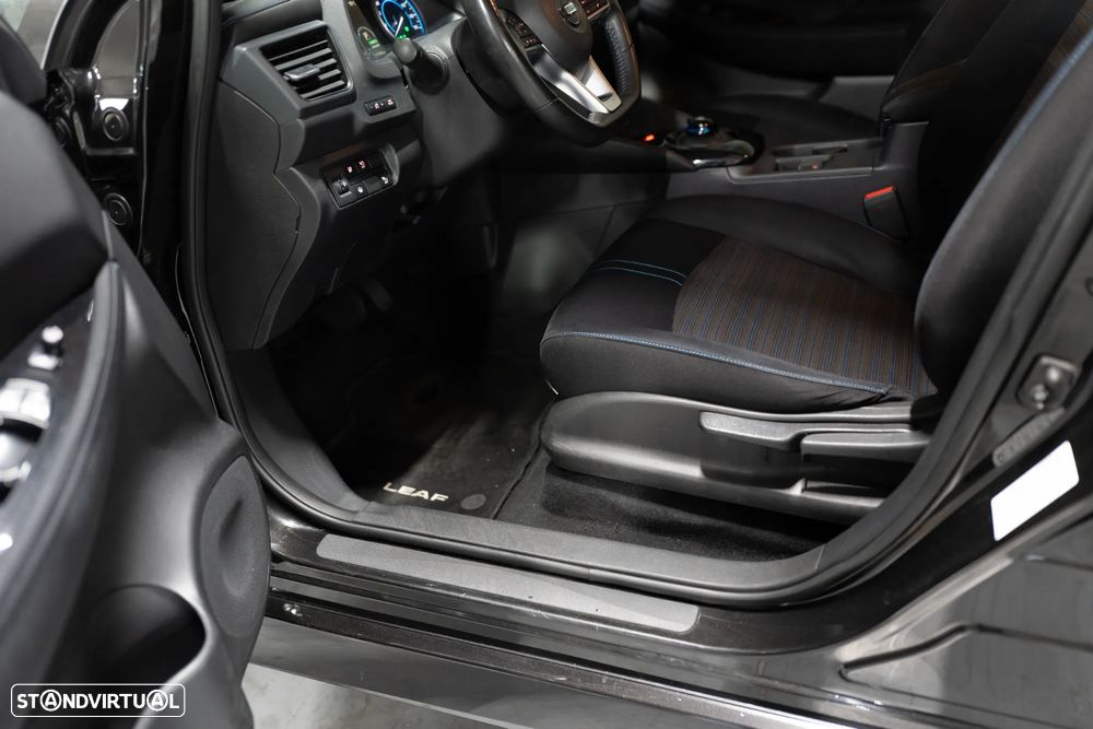 Nissan Leaf Acenta - 22