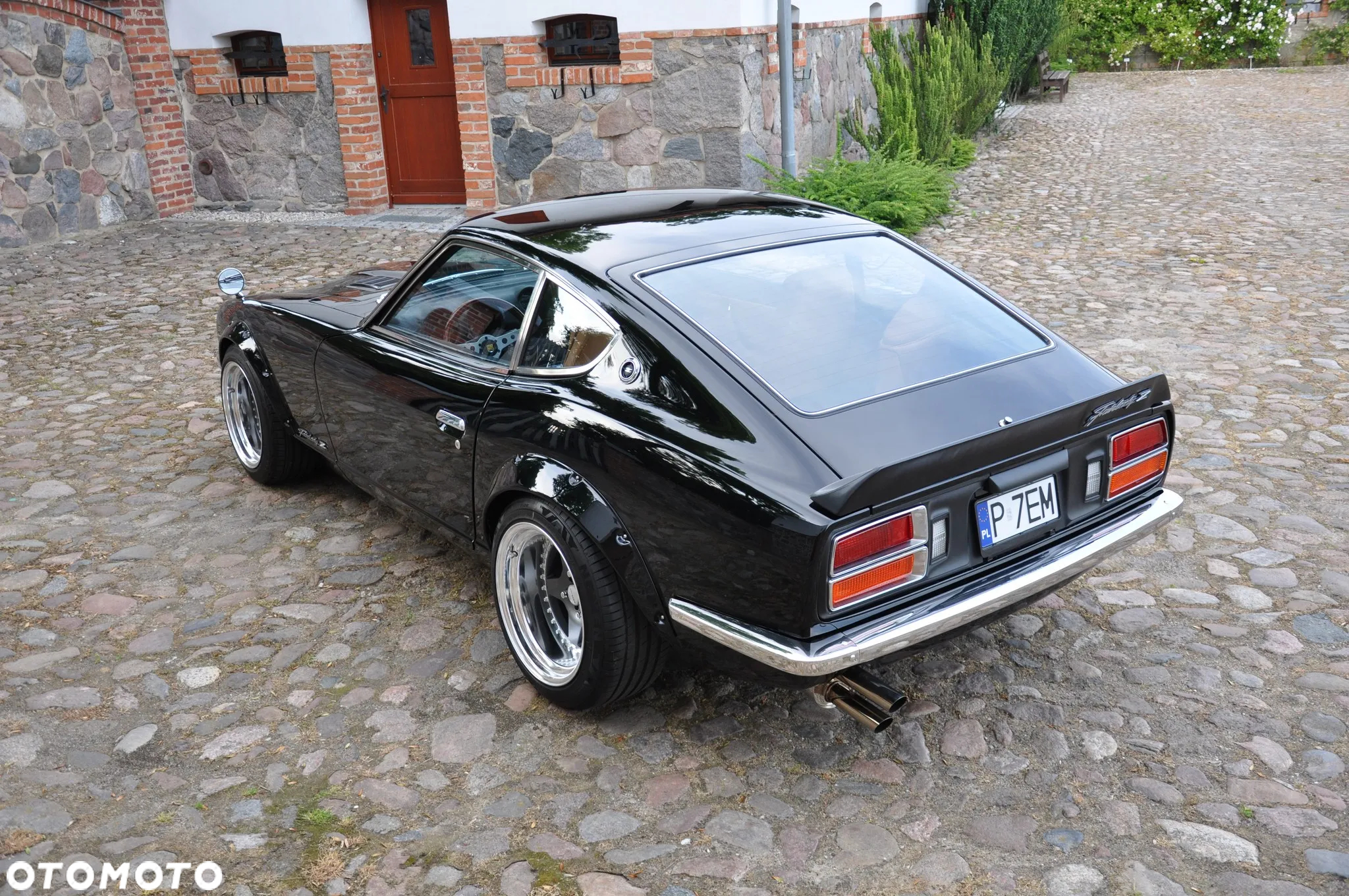 Nissan 280 ZX - 12