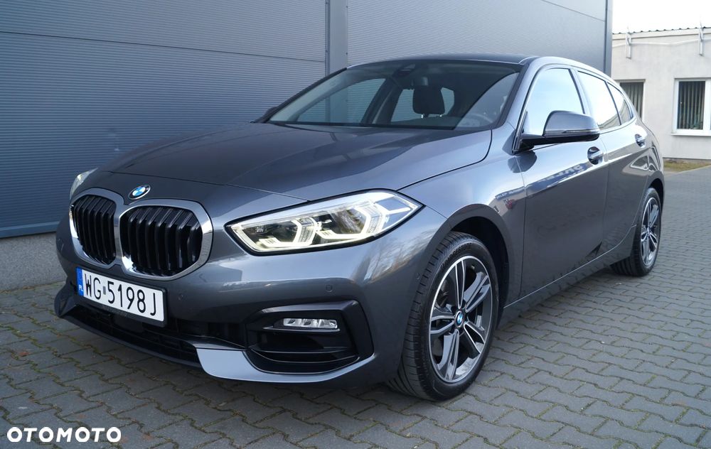 BMW Seria 1 118i Sport Line - 12