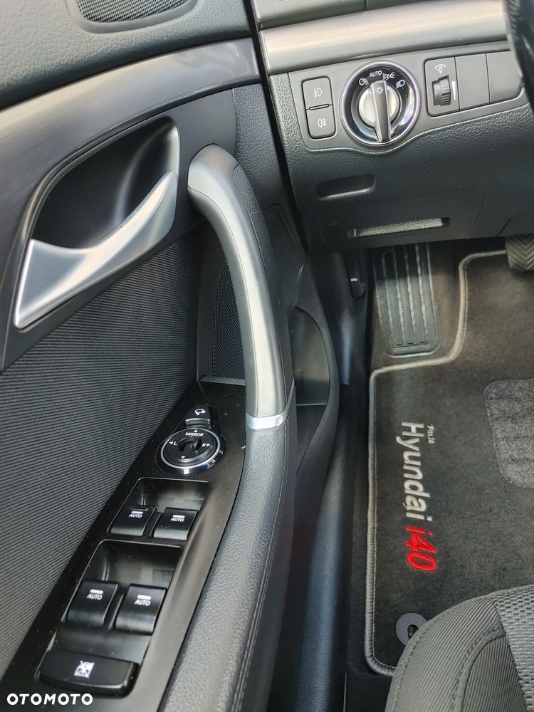 Hyundai i40 - 16
