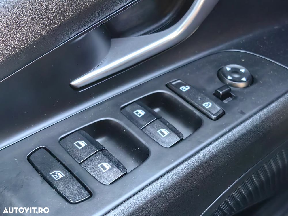Hyundai Elantra 1.6 l 123 CP CVT Comfort - 28