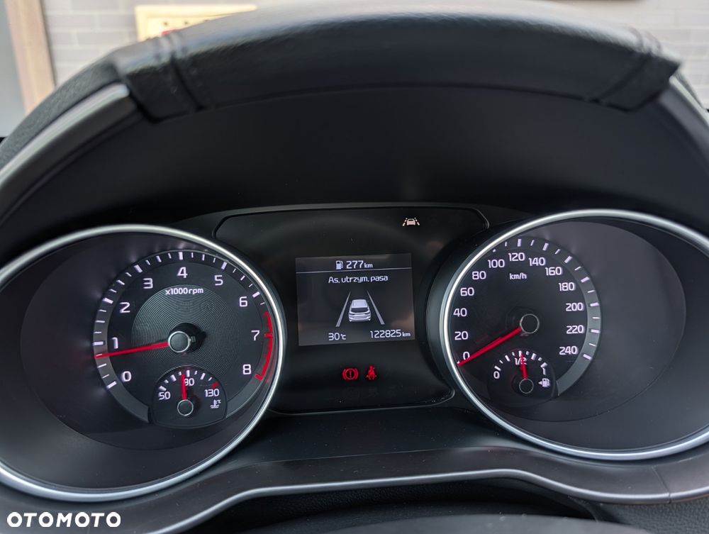 Kia Ceed 1.4 M - 8