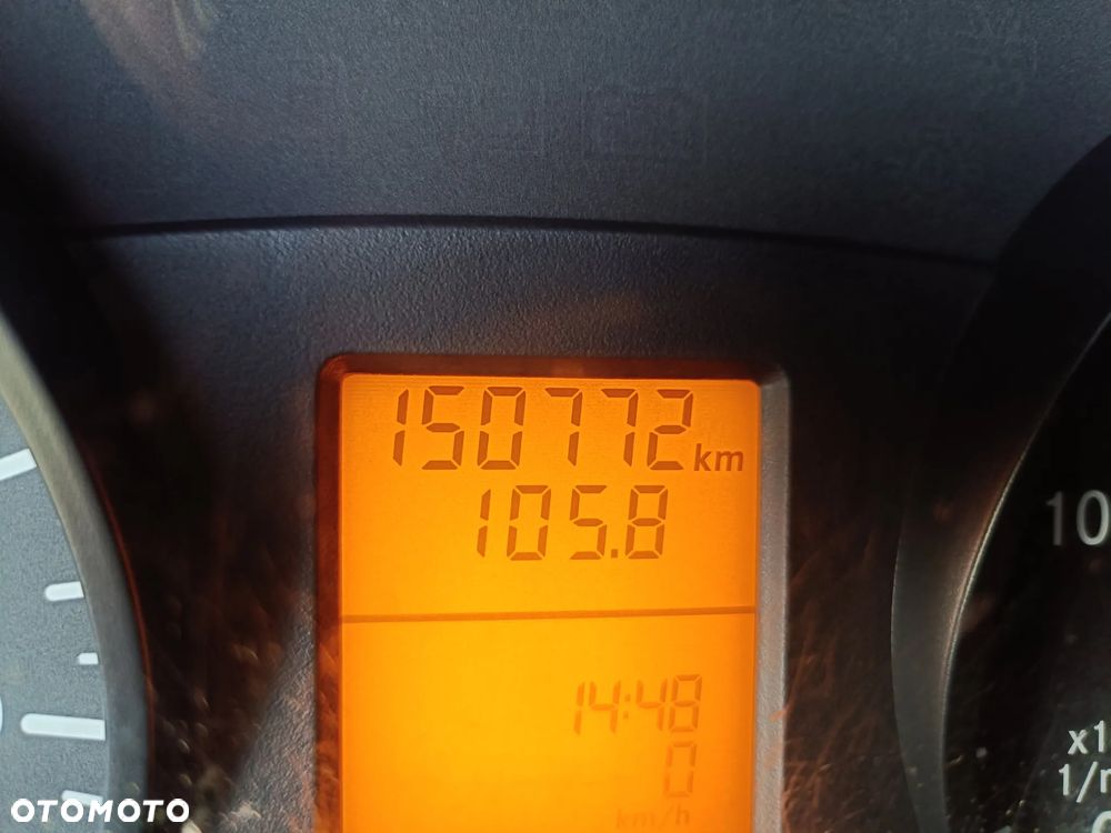 Mercedes-Benz Sprinter - 18