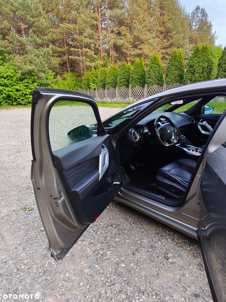 Citroën DS5 2.0 HDi Chic - 28