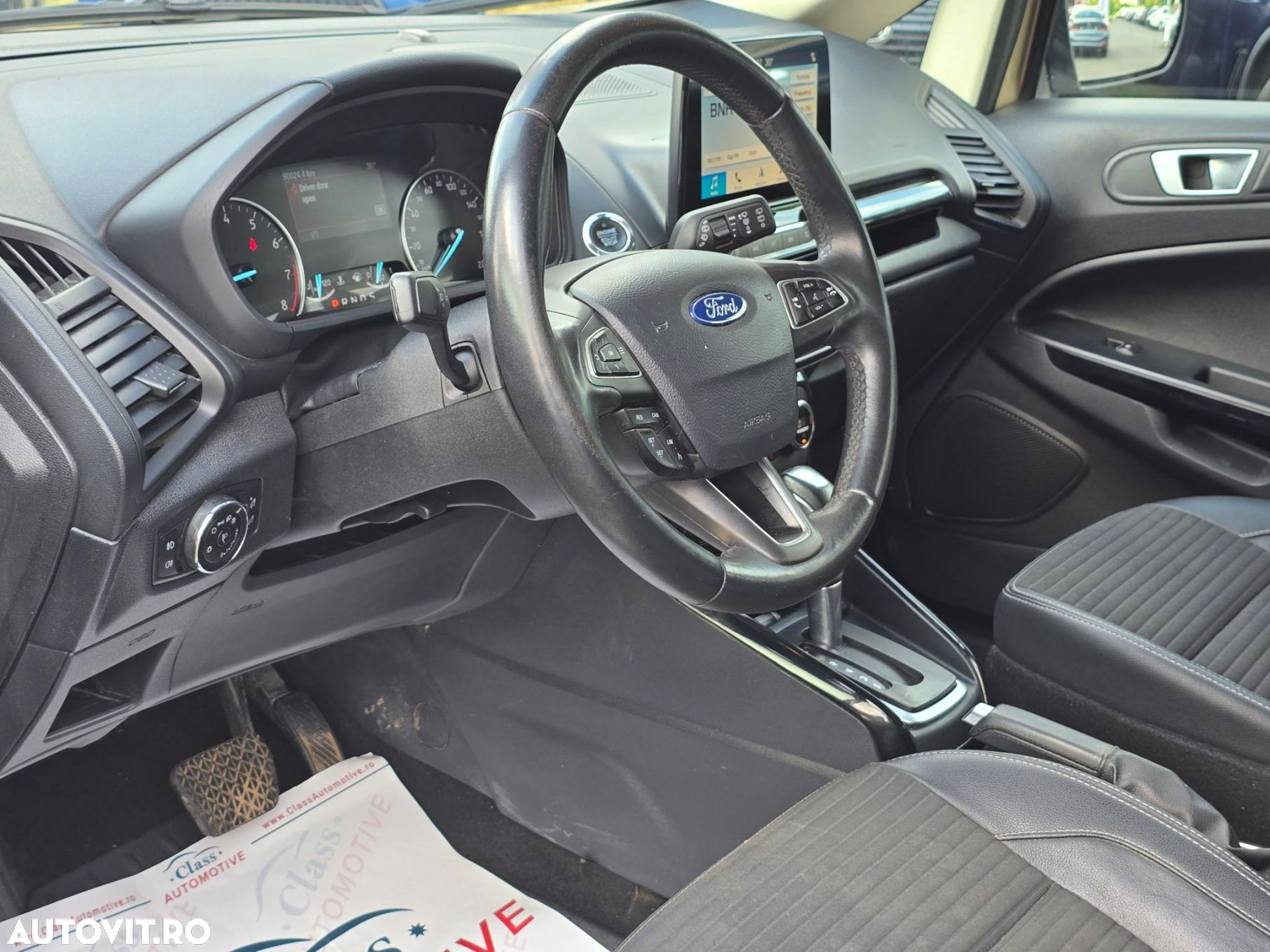 Ford EcoSport - 10