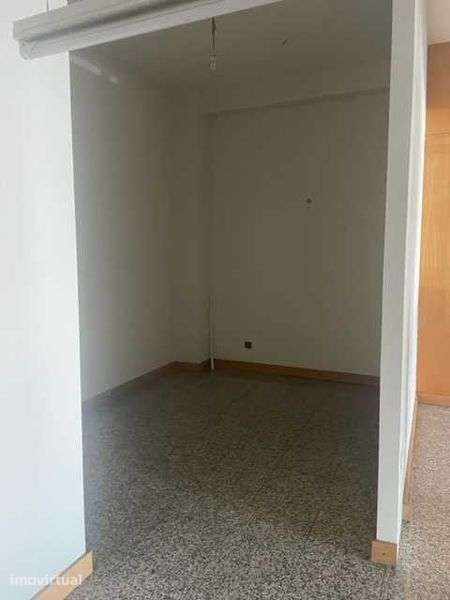 Loja Comercial - Centro de Felgueiras - Grande imagem: 5/11