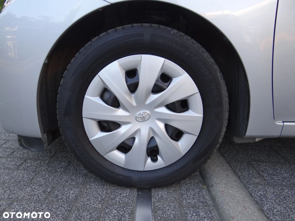 Toyota Verso S 1.33 VVT-i Club - 18