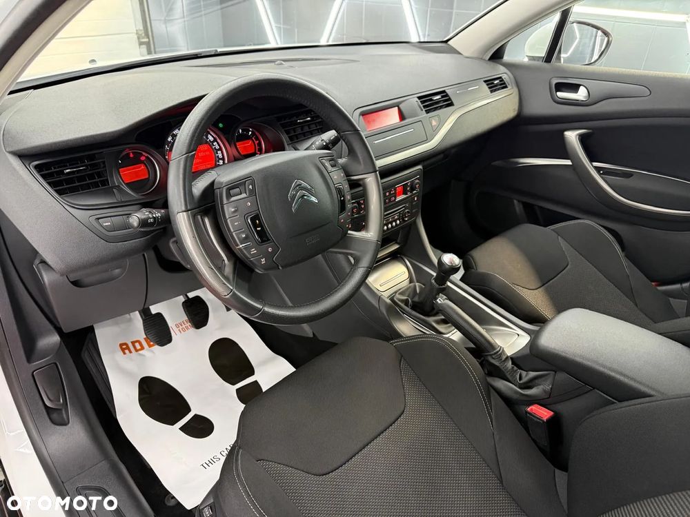 Citroën C5 HDi 115 FAP Business Class - 21