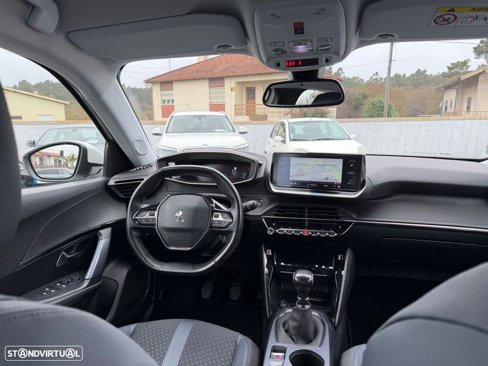 Peugeot 2008 1.2 PureTech Allure - 35