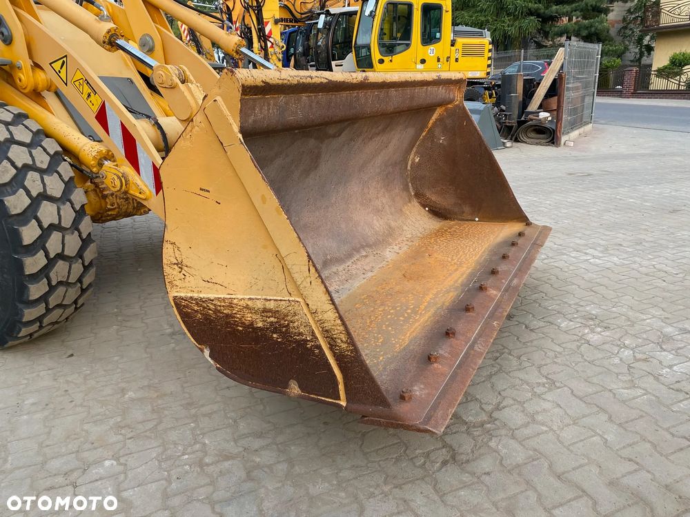 Liebherr L524, ŁYŻKA + WIDŁY, SZYBKOZŁĄCZE, Z NIEMIEC, WZOROWO UTRZYMANA - 36