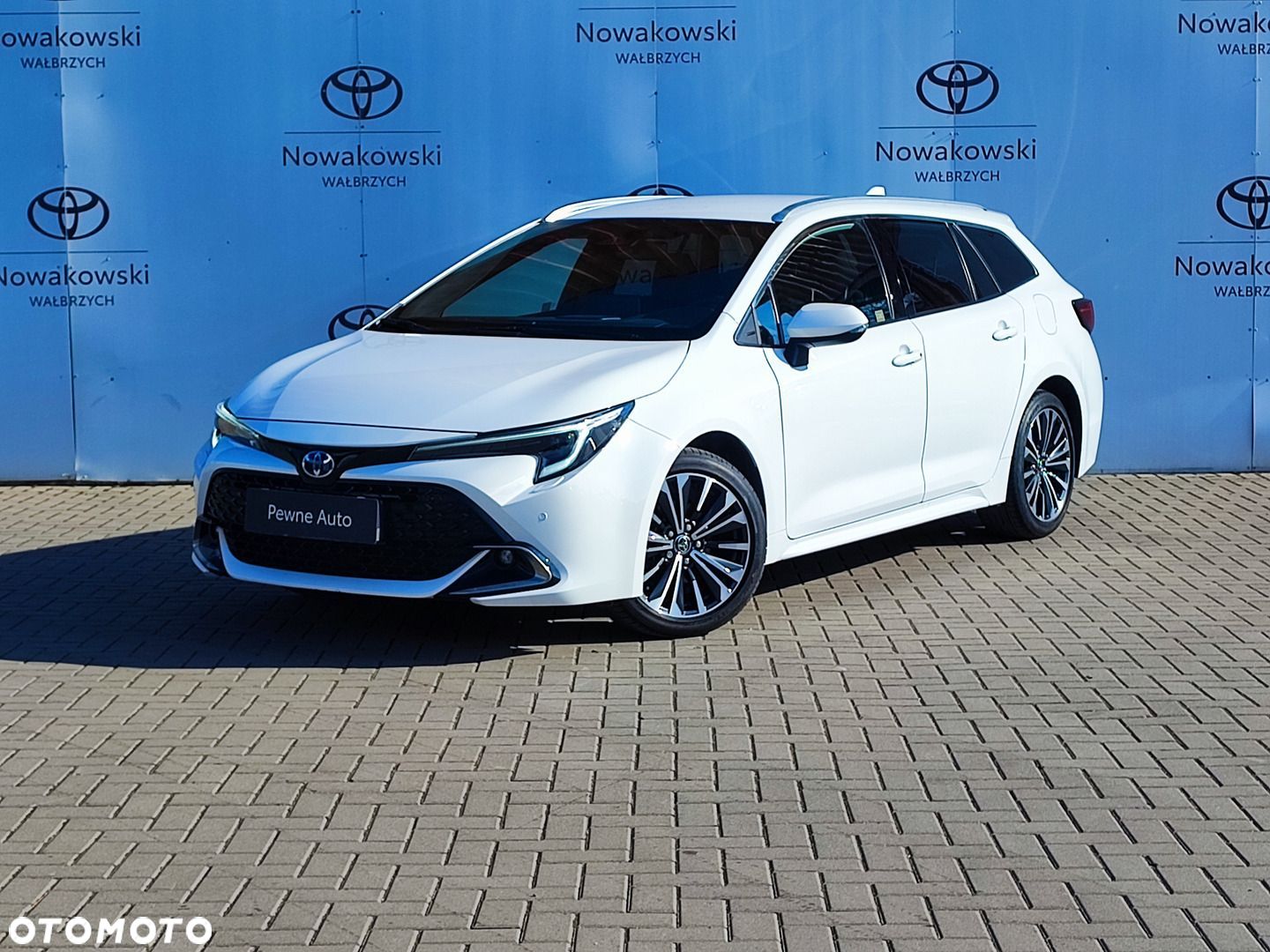 Toyota Corolla - 1
