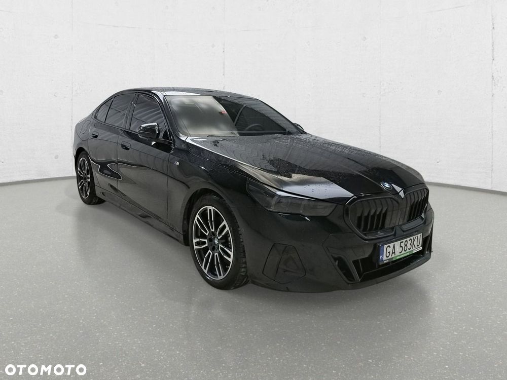 BMW Seria 5 - 1