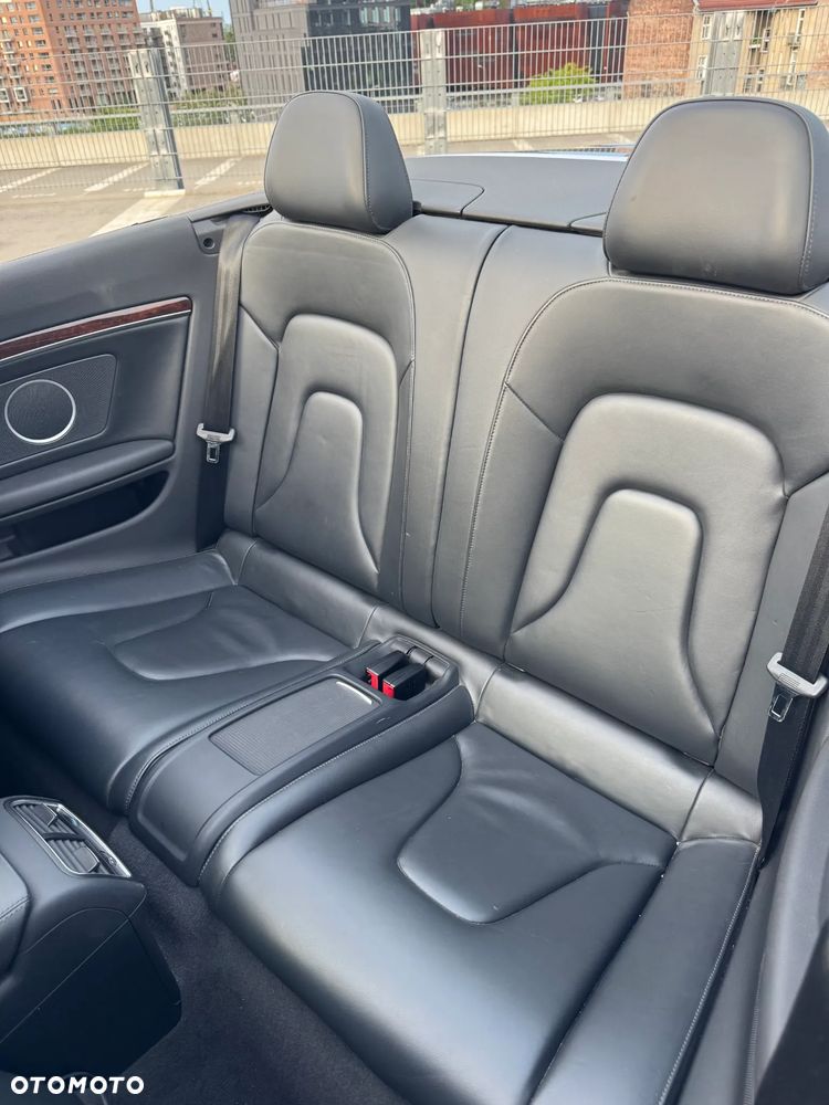 Audi A5 Cabrio - 24