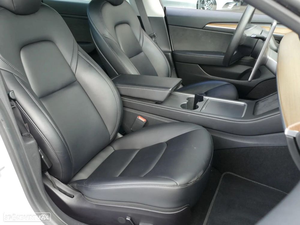 Tesla Model 3 Long Range Tração Integral - 27