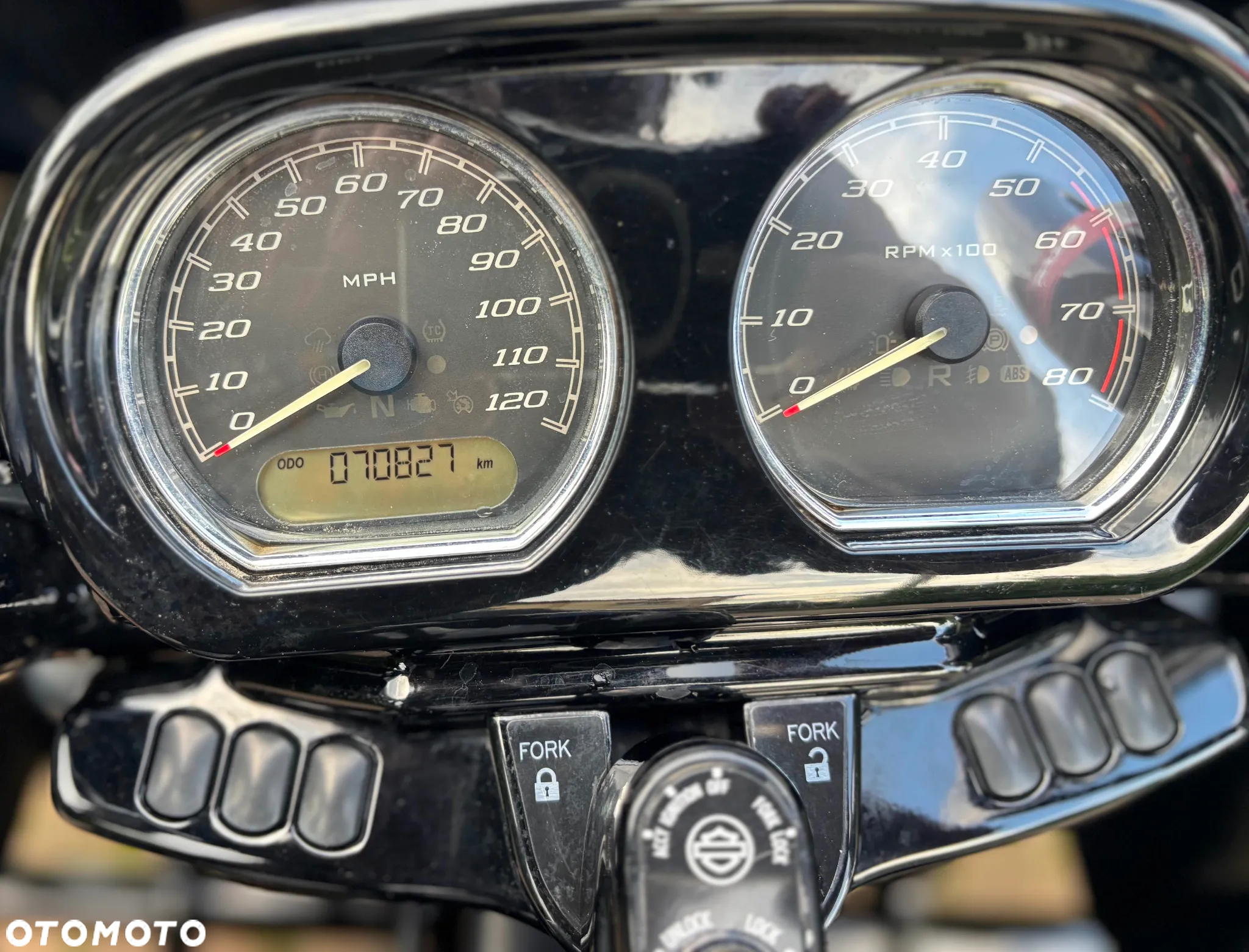 Harley-Davidson Touring Road Glide - 9