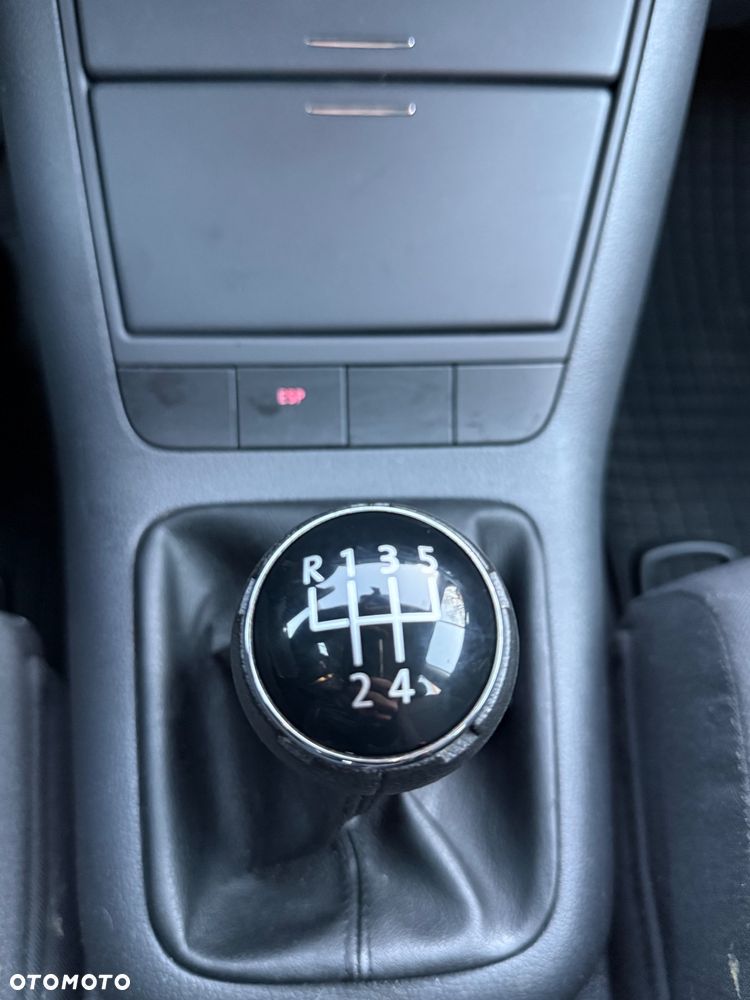 Volkswagen Golf Plus 1.4 Comfortline - 30