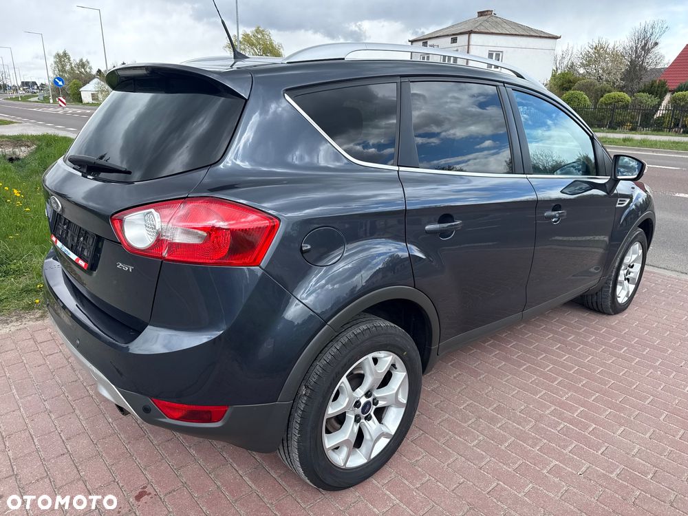 Ford Kuga 2.5 4x4 Titanium - 21