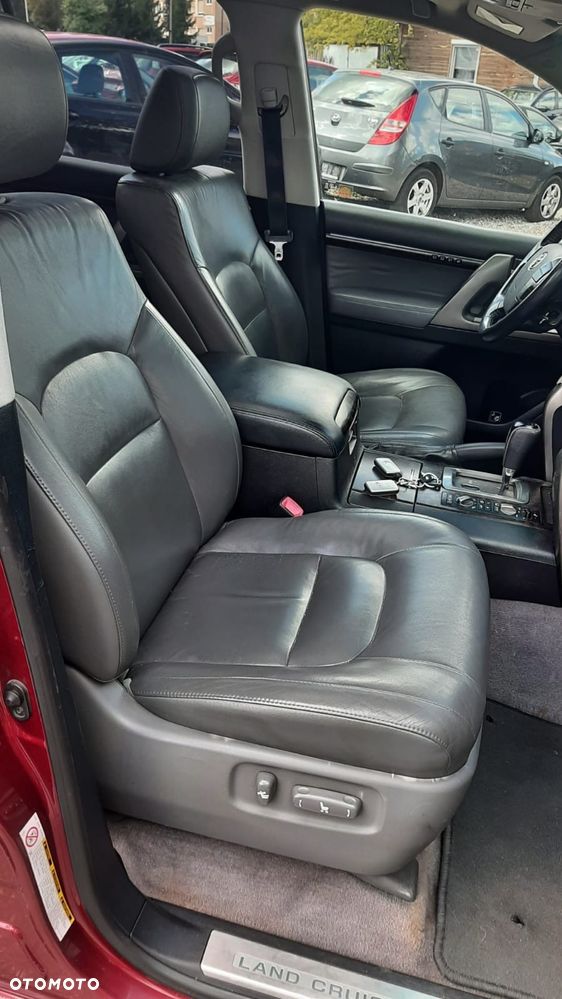 Toyota Land Cruiser LC 4.5 V8 D-4D Prestige 7os - 18