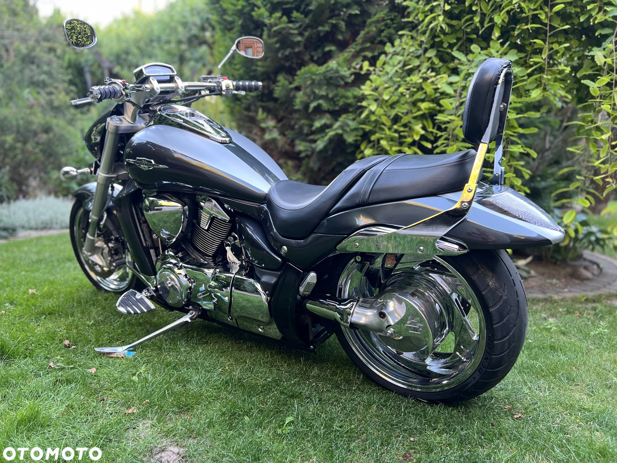 Suzuki Intruder - 5