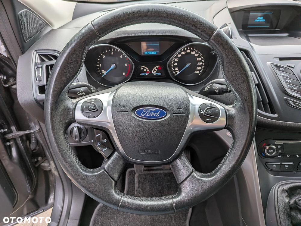 Ford Kuga - 15