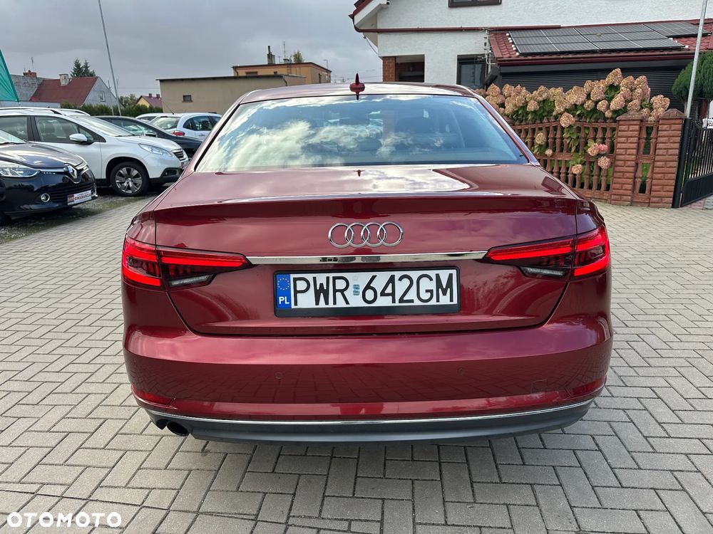 Audi A4 Limousine - 36