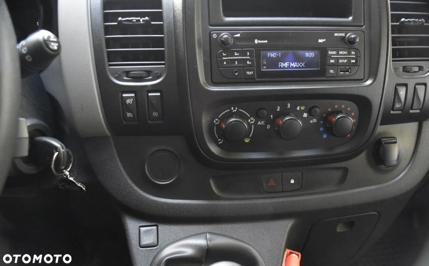 Renault Trafic - 27