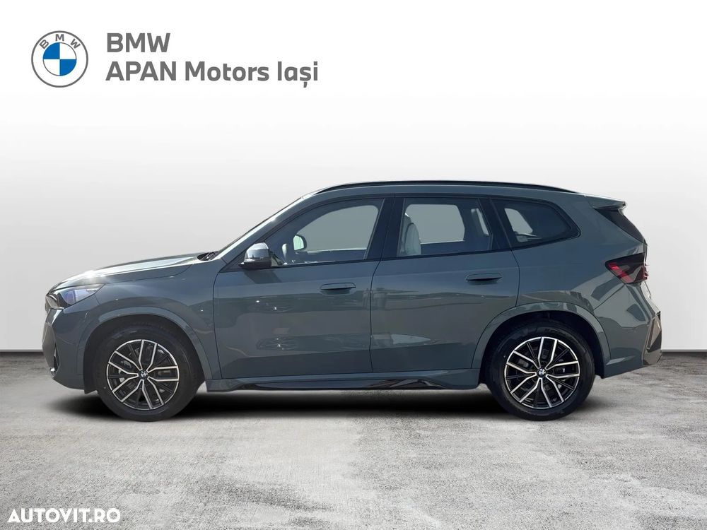 BMW iX1 xDrive30 M Sportpaket - 9