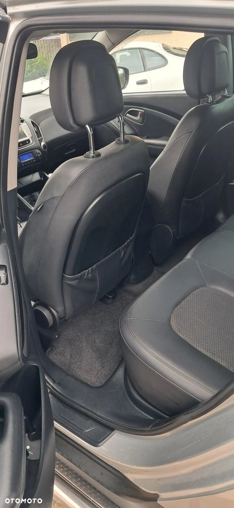 Hyundai ix35 2.0 2WD Style - 16