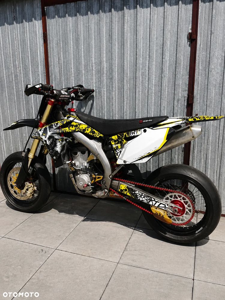 Suzuki RM-Z - 4