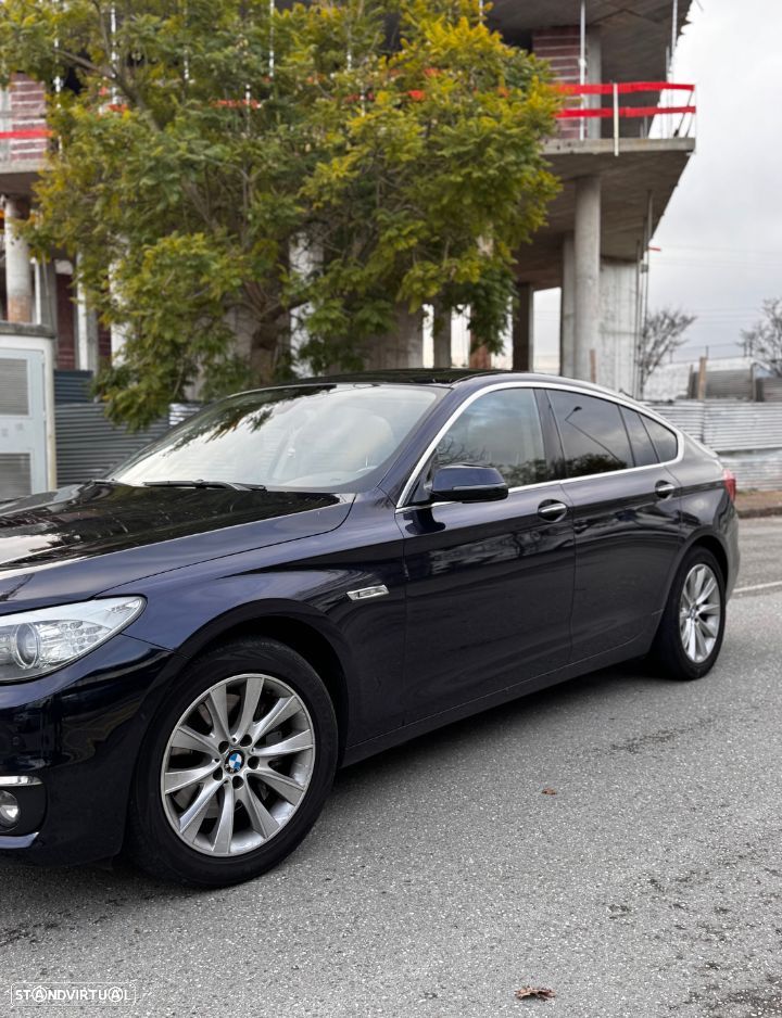 BMW 520 Gran Turismo - 4
