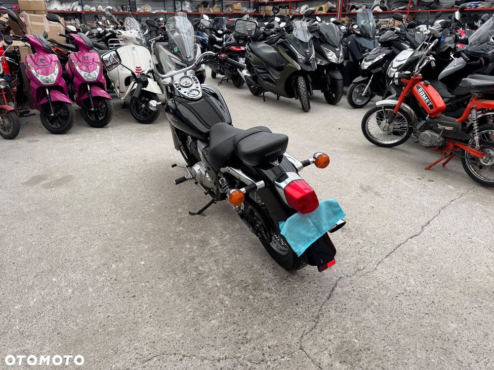 Honda Shadow - 5