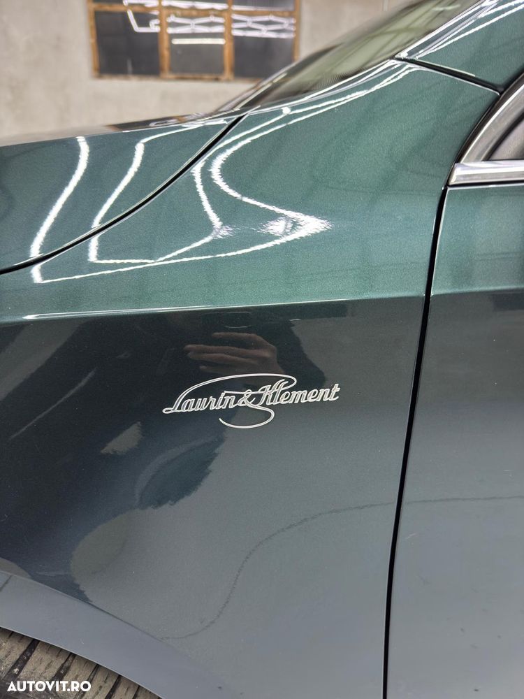 Skoda Octavia Combi Diesel 2.0 TDI 4X4 DSG Laurin&Klement - 9