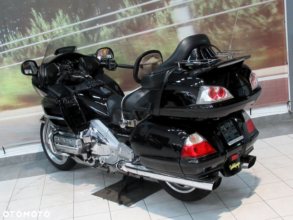 Honda GL - 6
