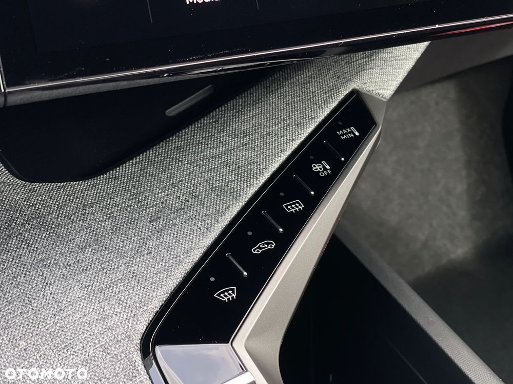 Peugeot 3008 1.2 PureTech mHEV Allure e-DCS6 - 21