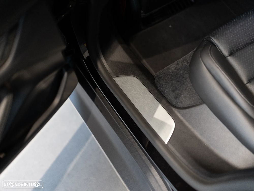 Porsche Taycan 4S Bateria Performance Plus - 48