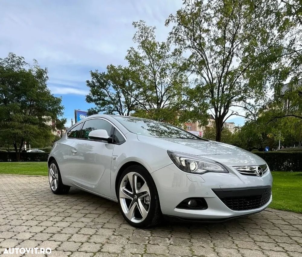 Opel Astra 2.0 CDTI ecoFLEX Start/Stop Edition - 1