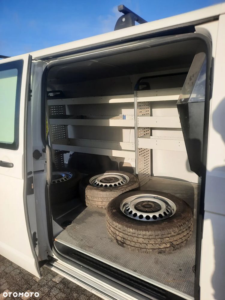 Volkswagen Transporter - 26
